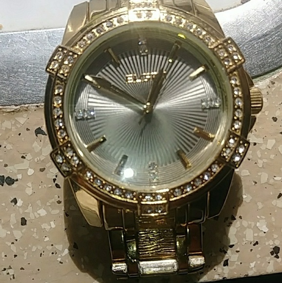 Watch - Picture 2 of 2